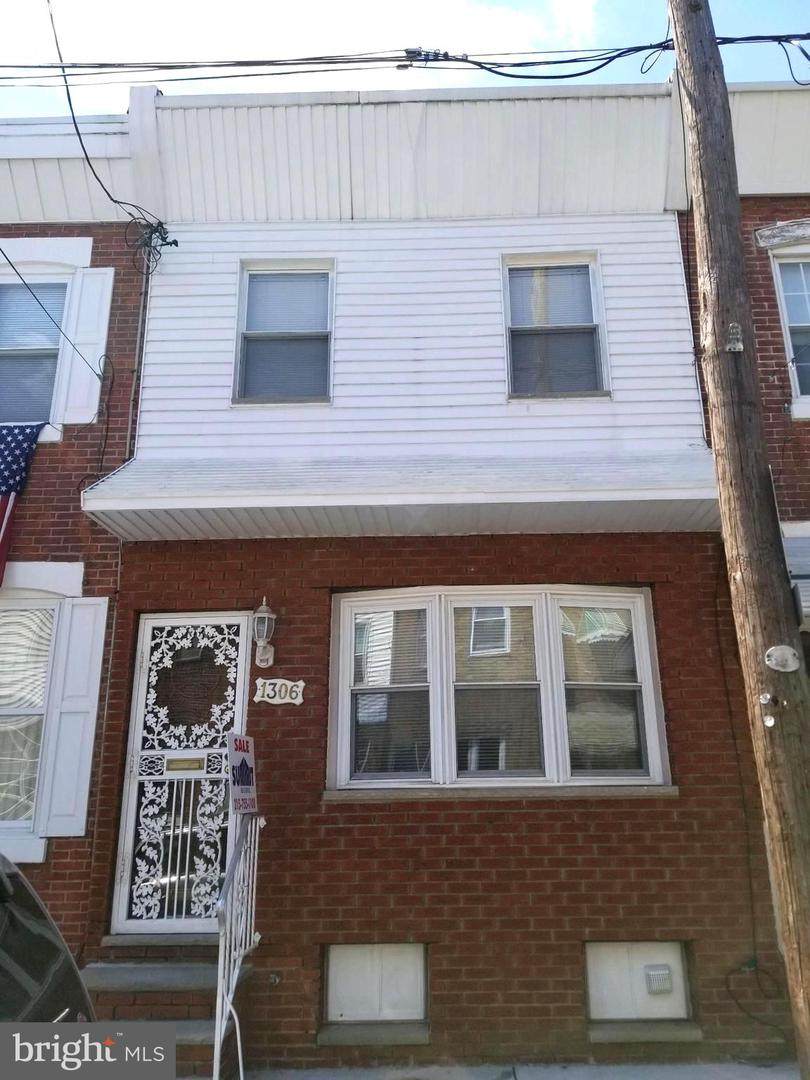1306 Mcclellan Street - Photo 1