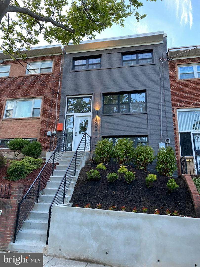1352 W Street - Photo 1