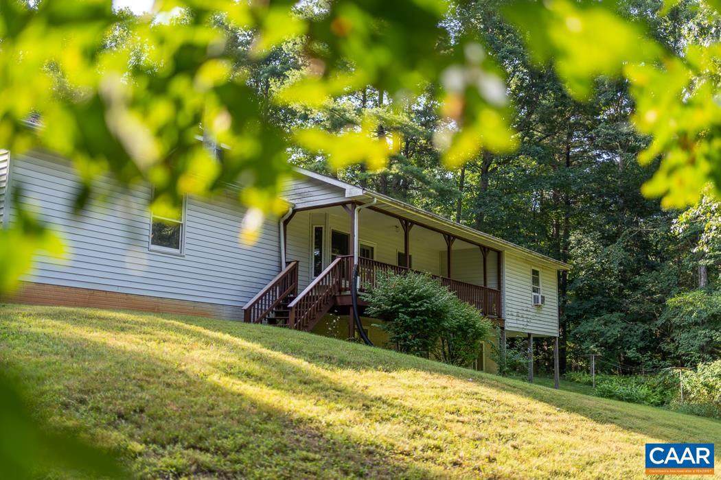 113 Plum Tree Draft Rd - Photo 1