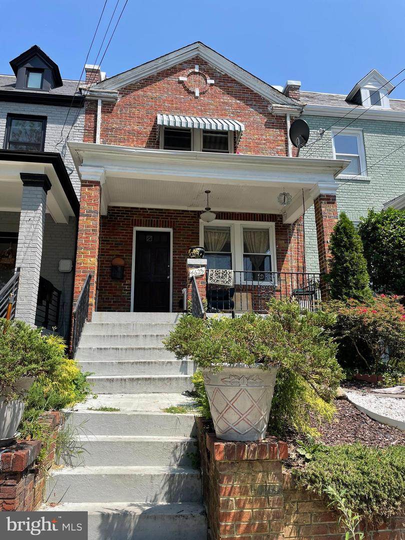 4625 4TH Street - Photo 1