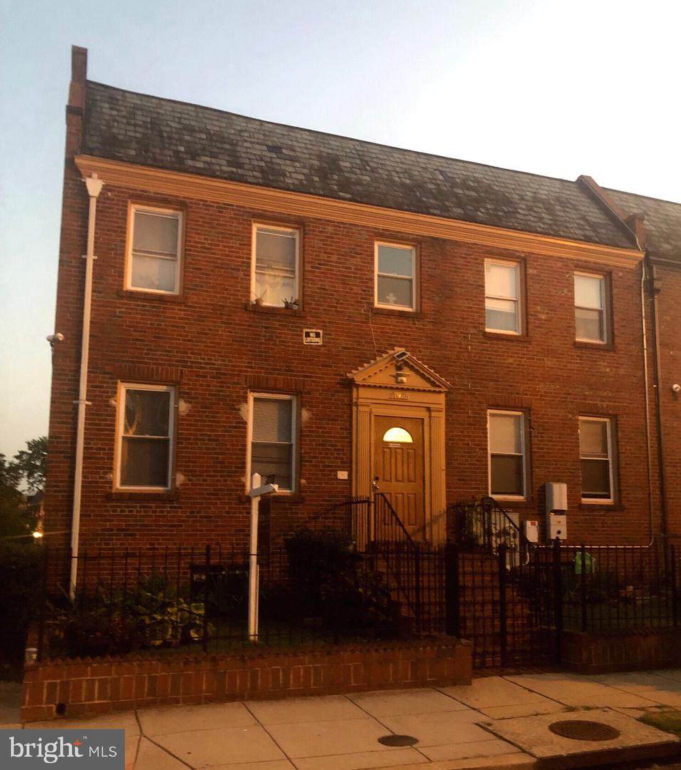 1925 Rosedale Street - Photo 1