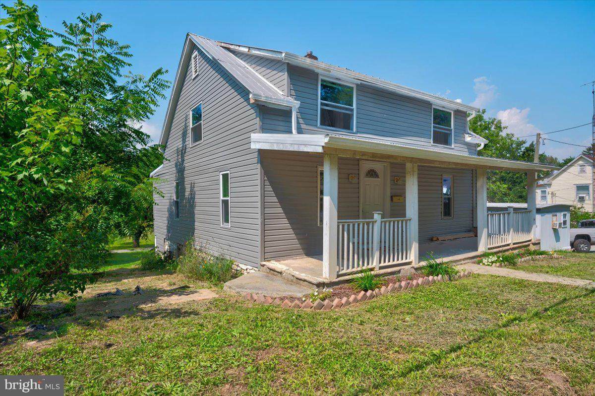 226 Linden Avenue - Photo 1