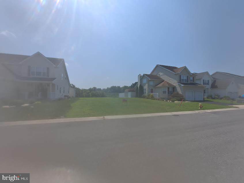 11765 Buckingham Drive - Photo 1