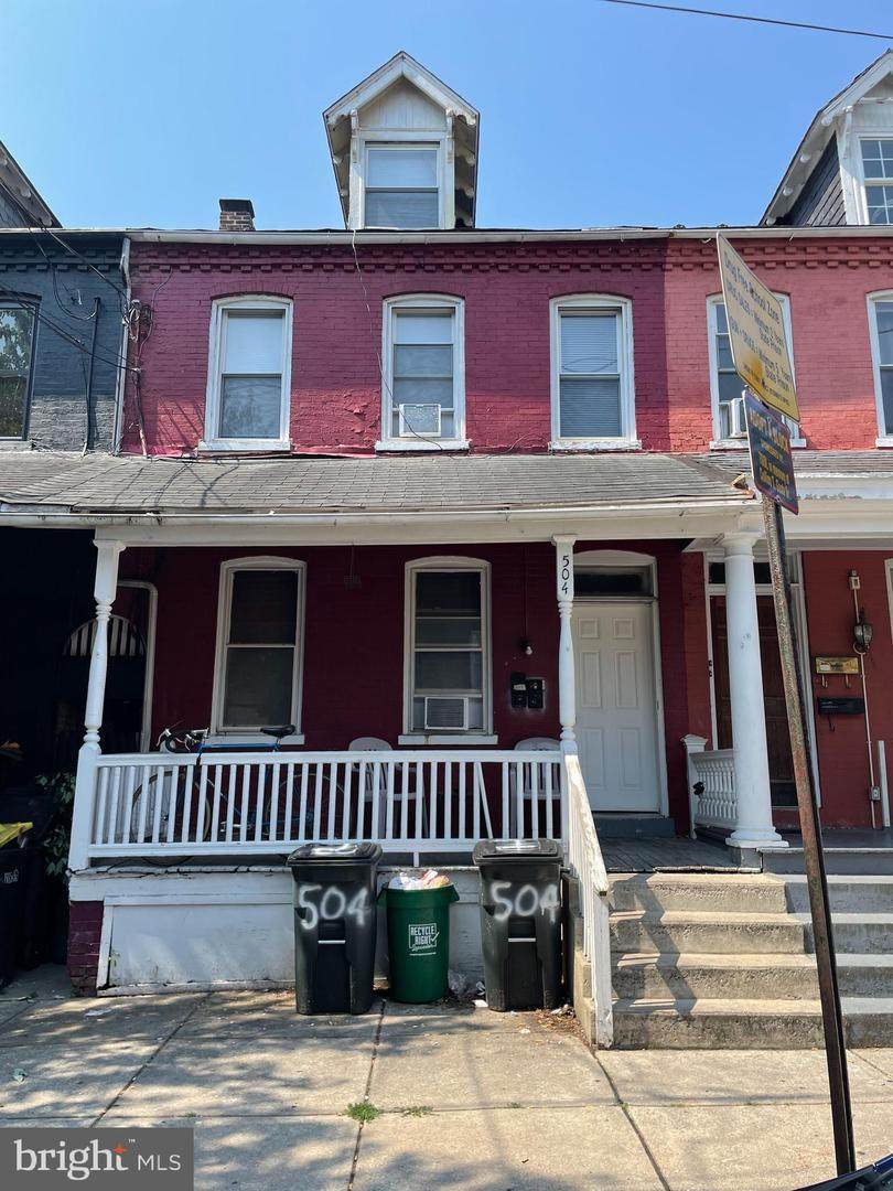 504 Shippen Street - Photo 1