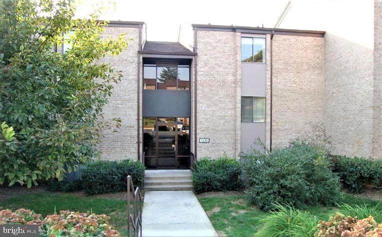 18908 Smoothstone Way - Photo 1