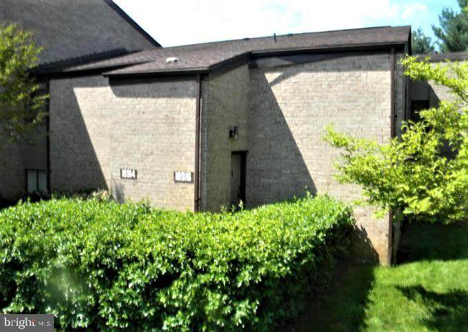 18916 Smoothstone Way - Photo 1