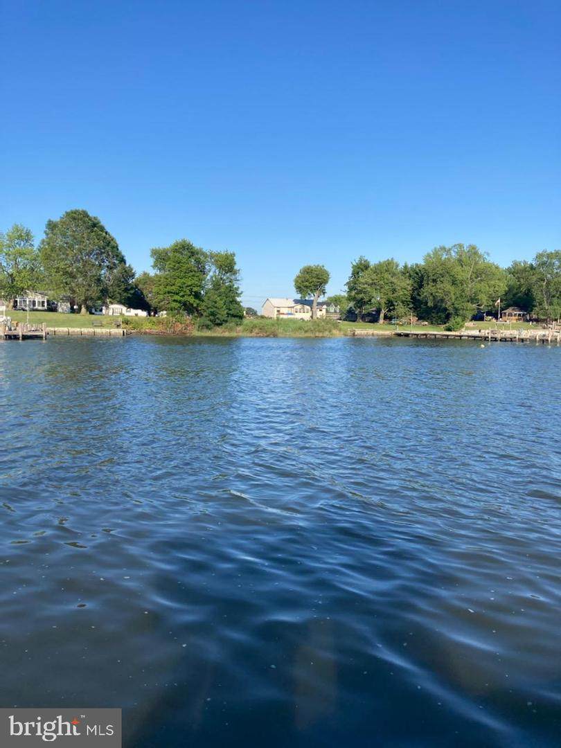 1708 Crab Alley Drive - Photo 1