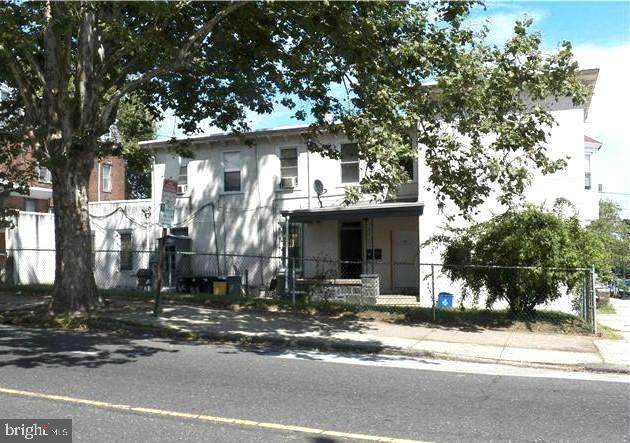 6445-49 Vine Street - Photo 1