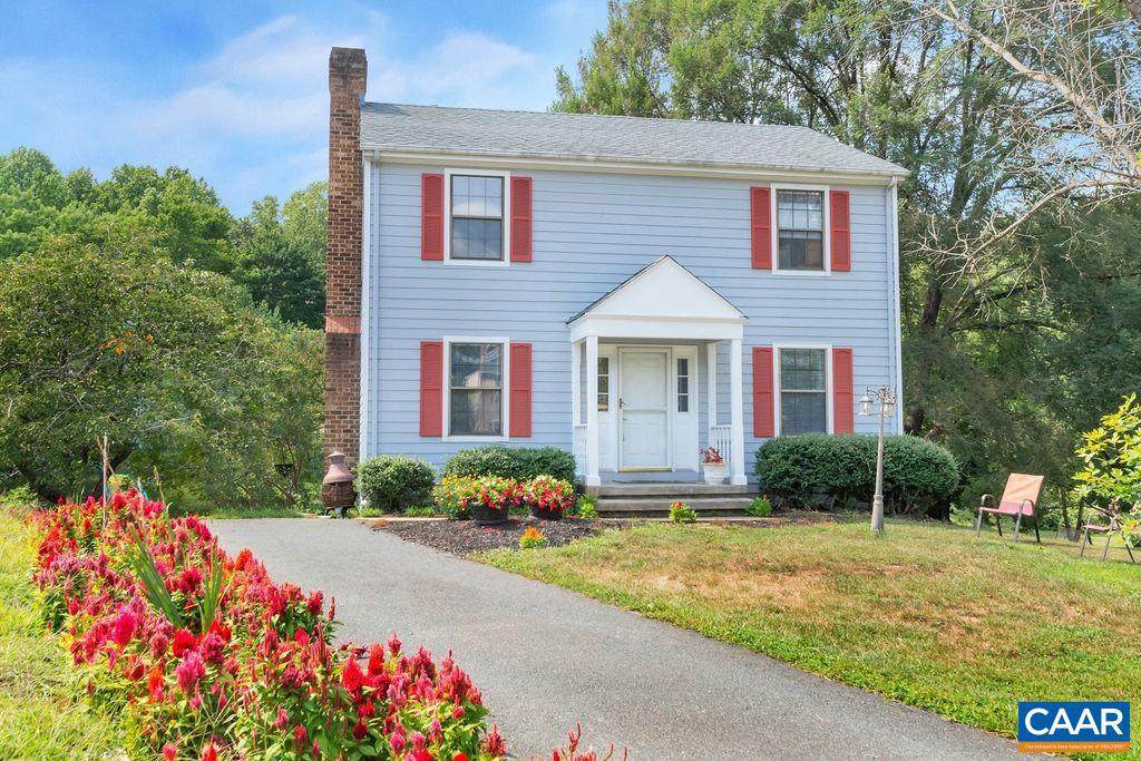 105 Towler Pl - Photo 1