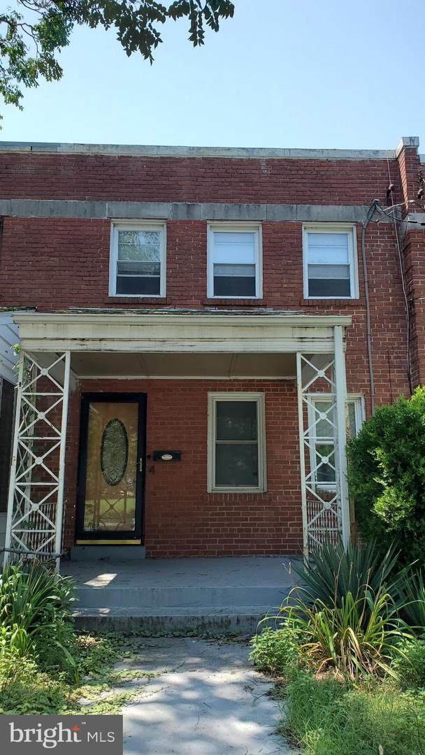 4 Farragut Place - Photo 1