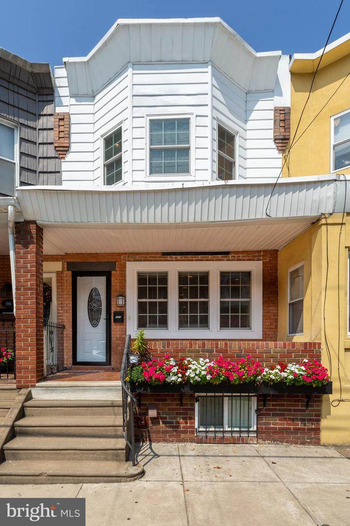 1914 21ST Street - Photo 1