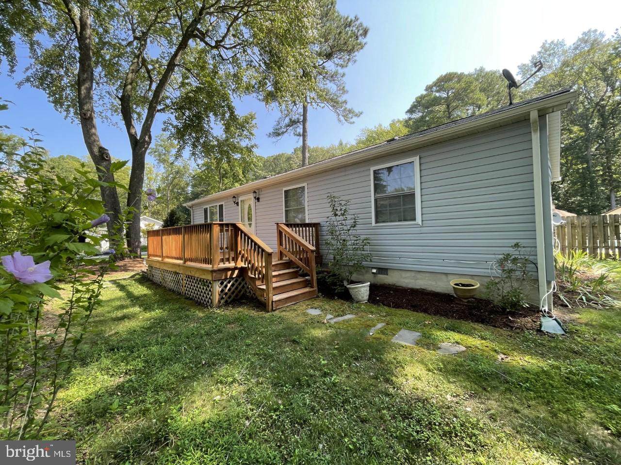 653 Alder Place - Photo 1