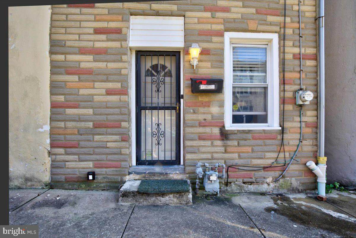 343 Hector Street - Photo 1