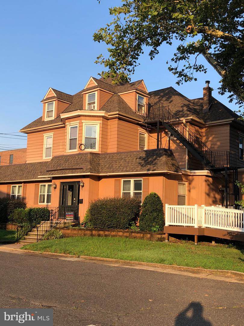 915 Haddon Avenue - Photo 1