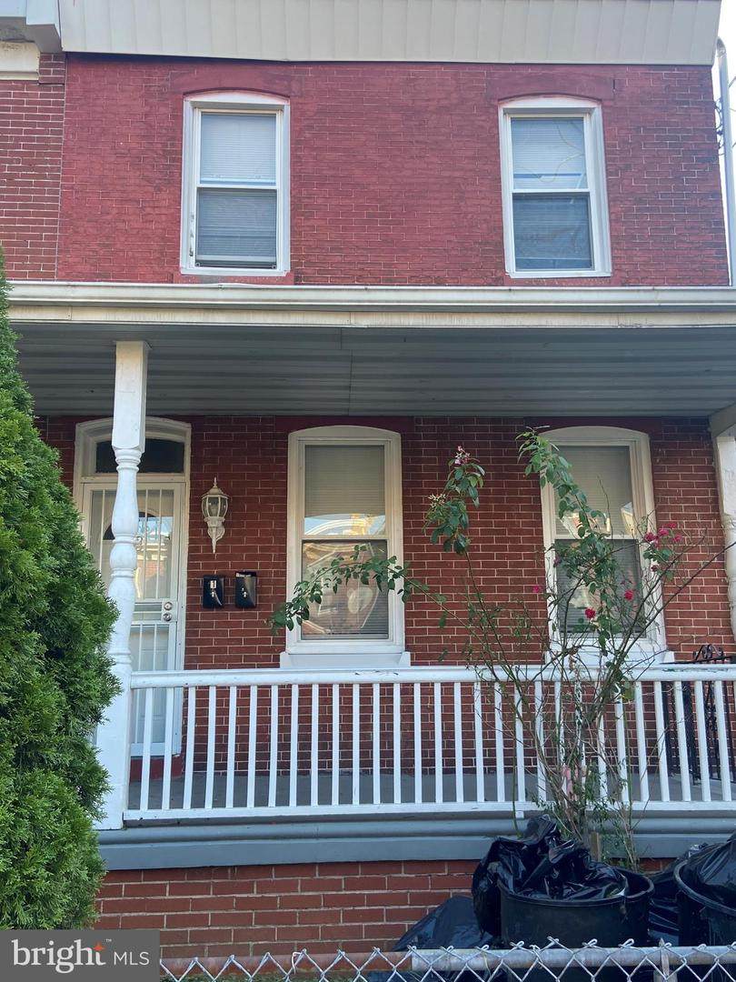 1664 Wakeling Street - Photo 1