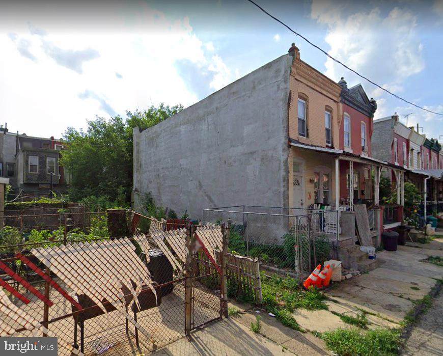 1010 Pallas Street - Photo 1