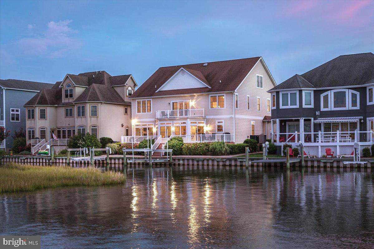 312 Heron Gull Court - Photo 1