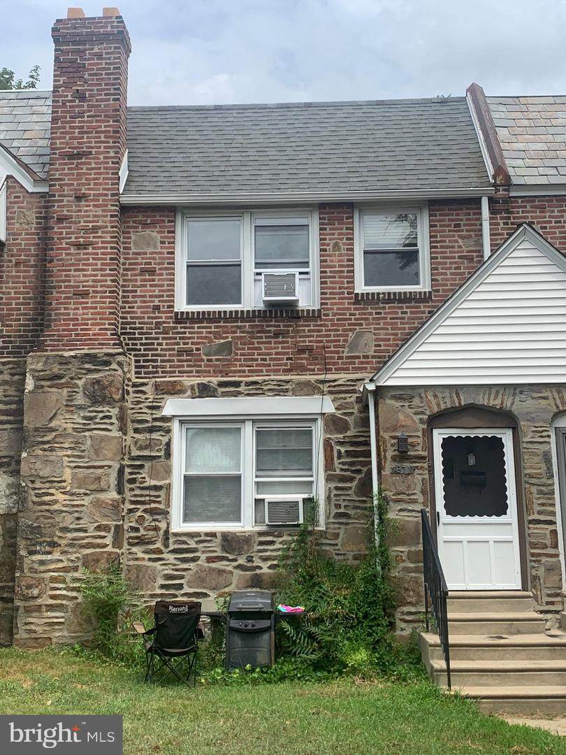 871 Windermere Avenue - Photo 1