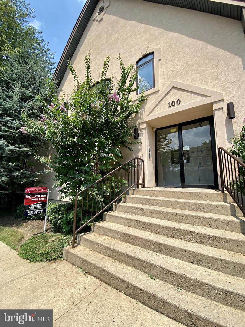 100 3RD Avenue - Photo 1