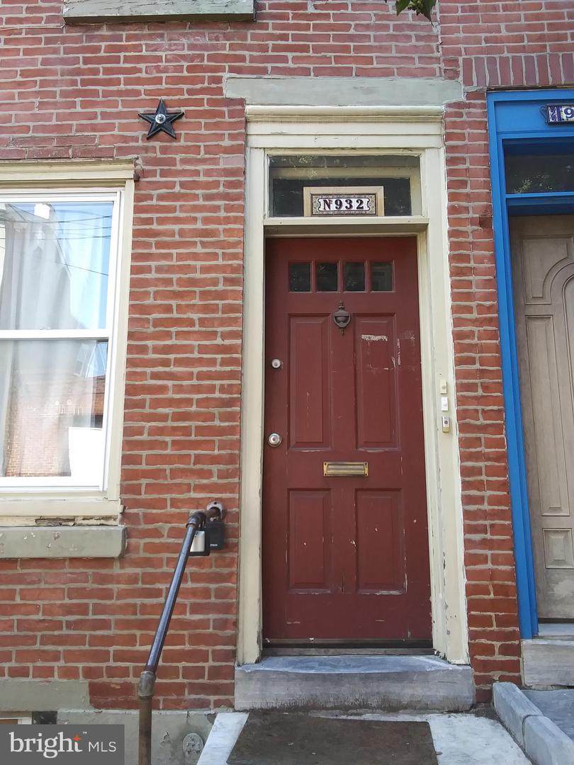 932 Randolph Street - Photo 1