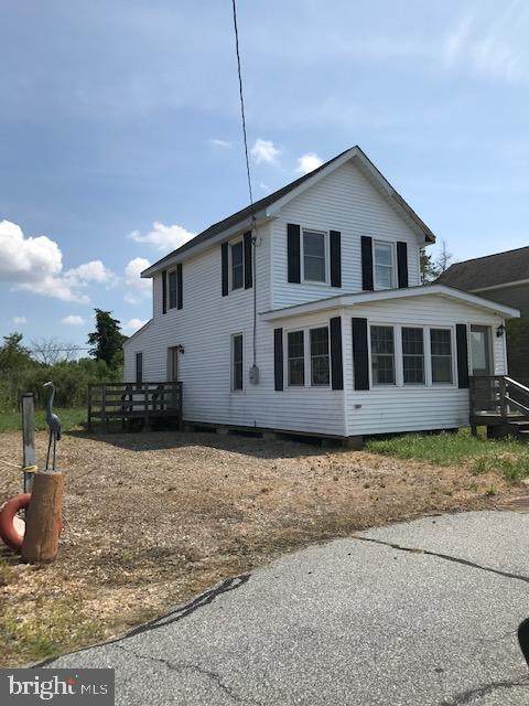 38 Beach Avenue - Photo 1