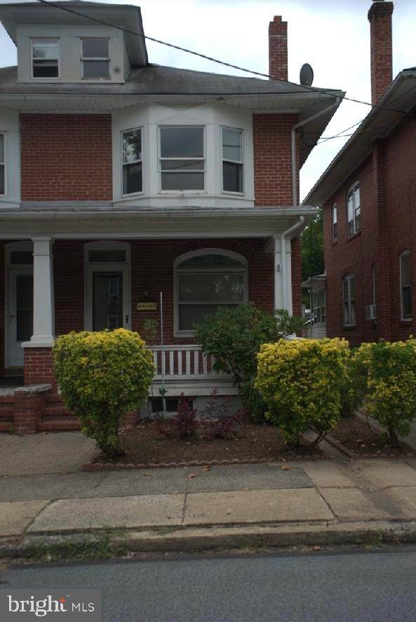 495 Farmington Avenue - Photo 1