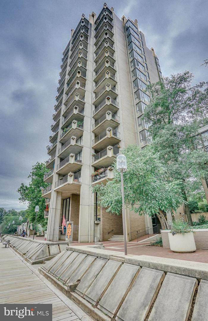 11400 Washington Plaza - Photo 1