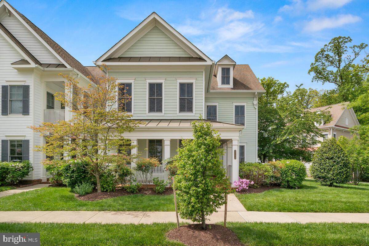 2738 Linden Lane - Photo 1