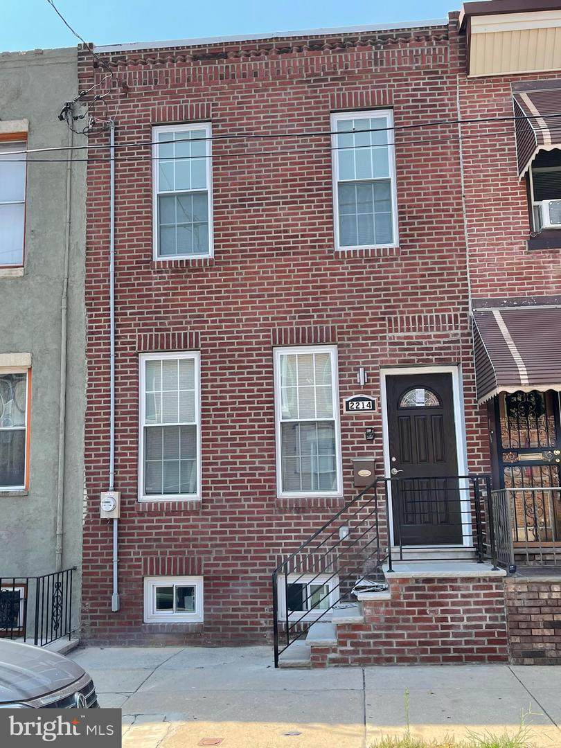 2214 Oakford Street - Photo 1