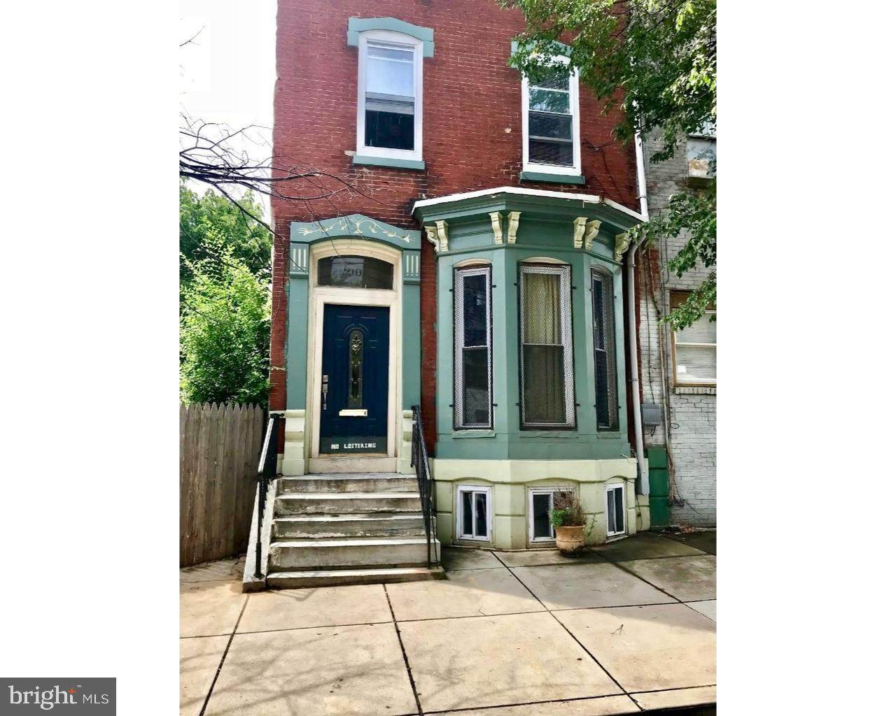 2106 20TH Street - Photo 1
