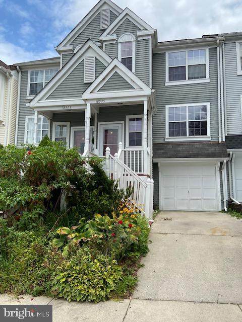 18923 Ebbtide Circle - Photo 1