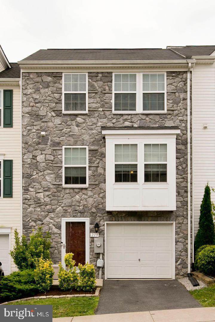 219 Monticello Square - Photo 1