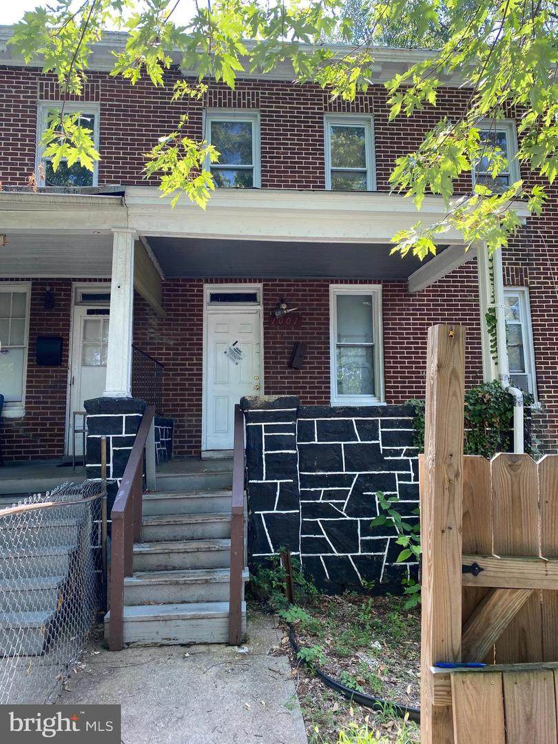 1001 Darley Avenue - Photo 1