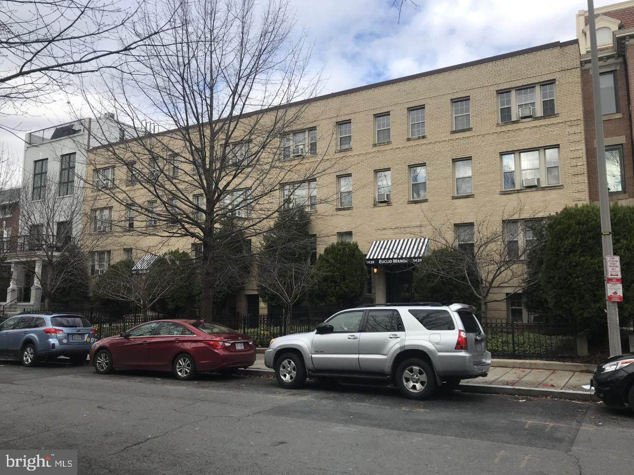 1439 Euclid Street - Photo 1