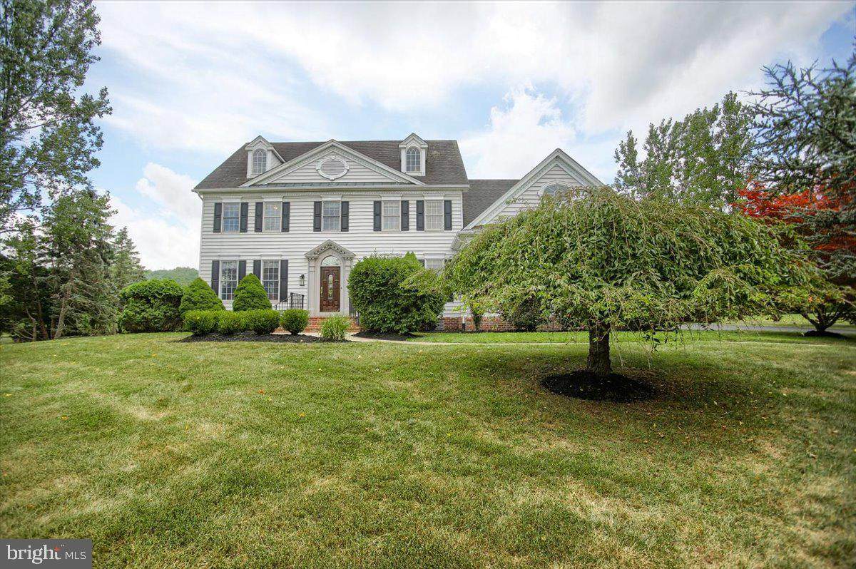 143 Heather Drive - Photo 1