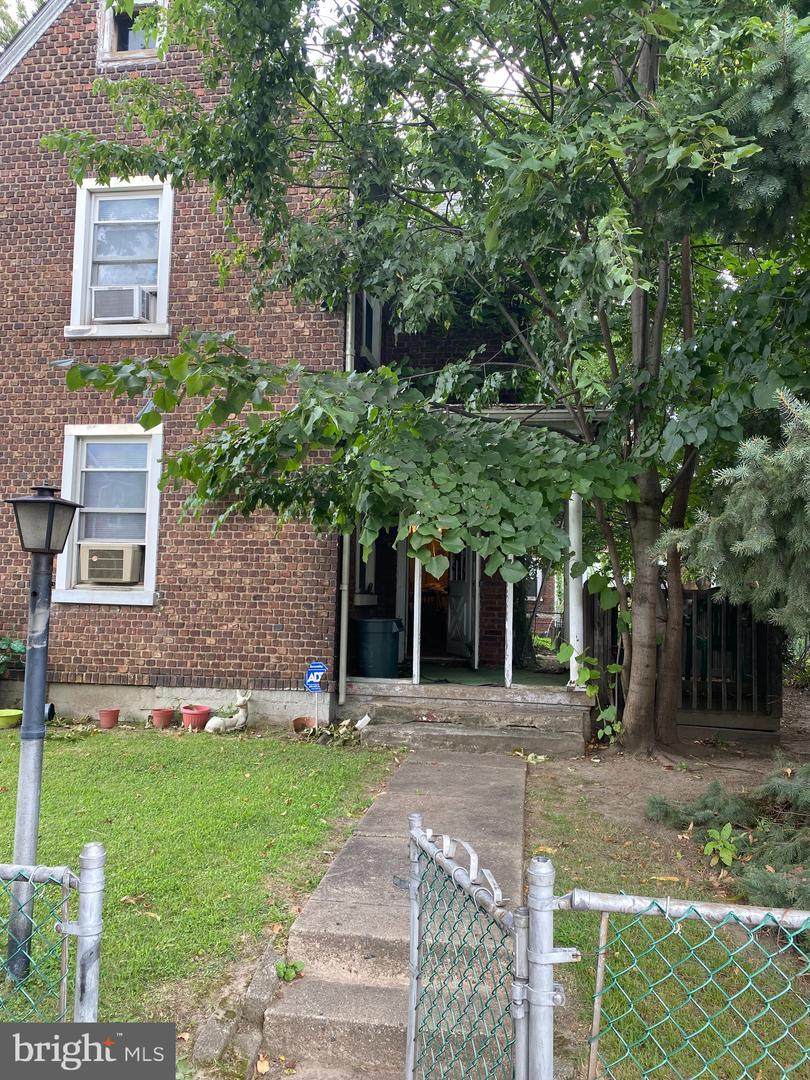 1085 Niagara Road - Photo 1