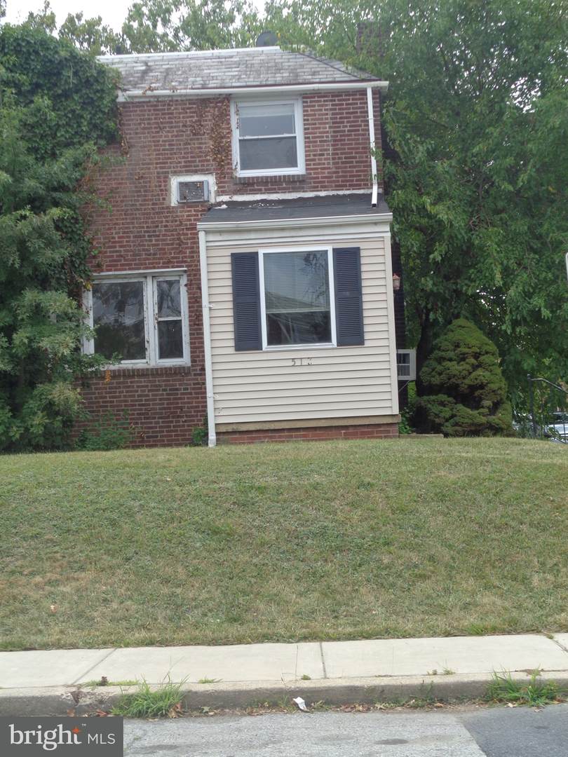 518 37TH Street - Photo 1