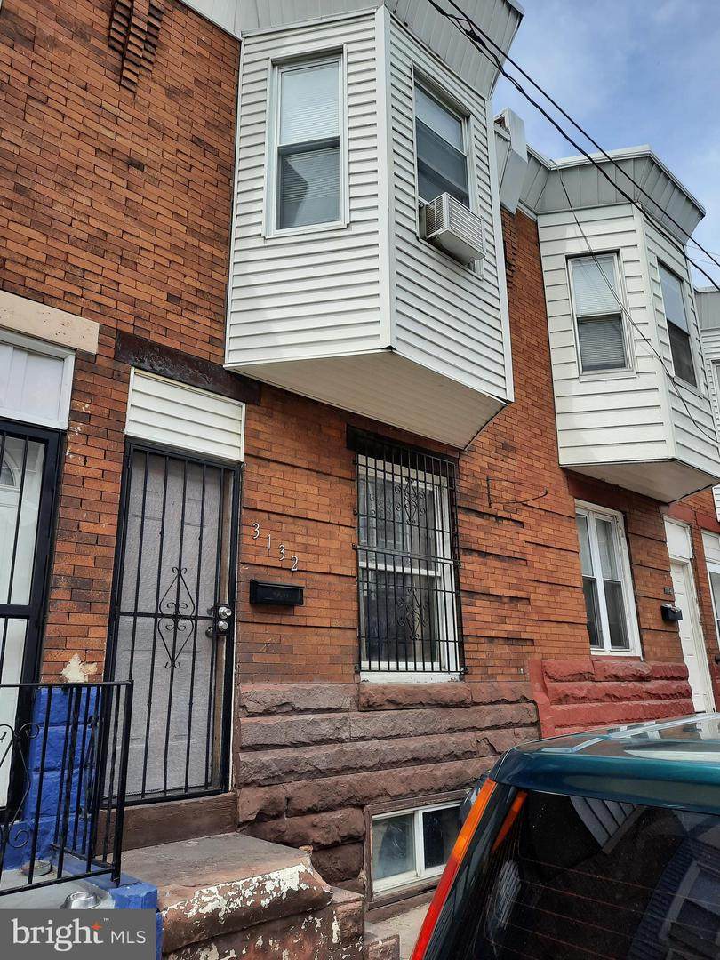 3132 Custer Street - Photo 1