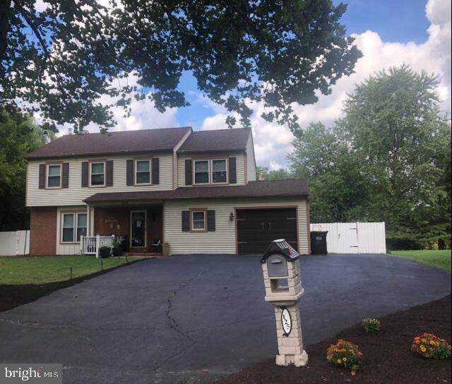 125 Applewood - Photo 1