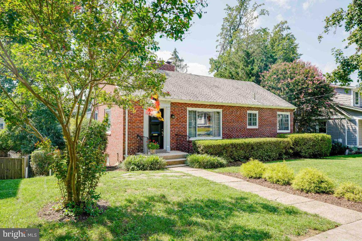 4706 Edgefield Road - Photo 1