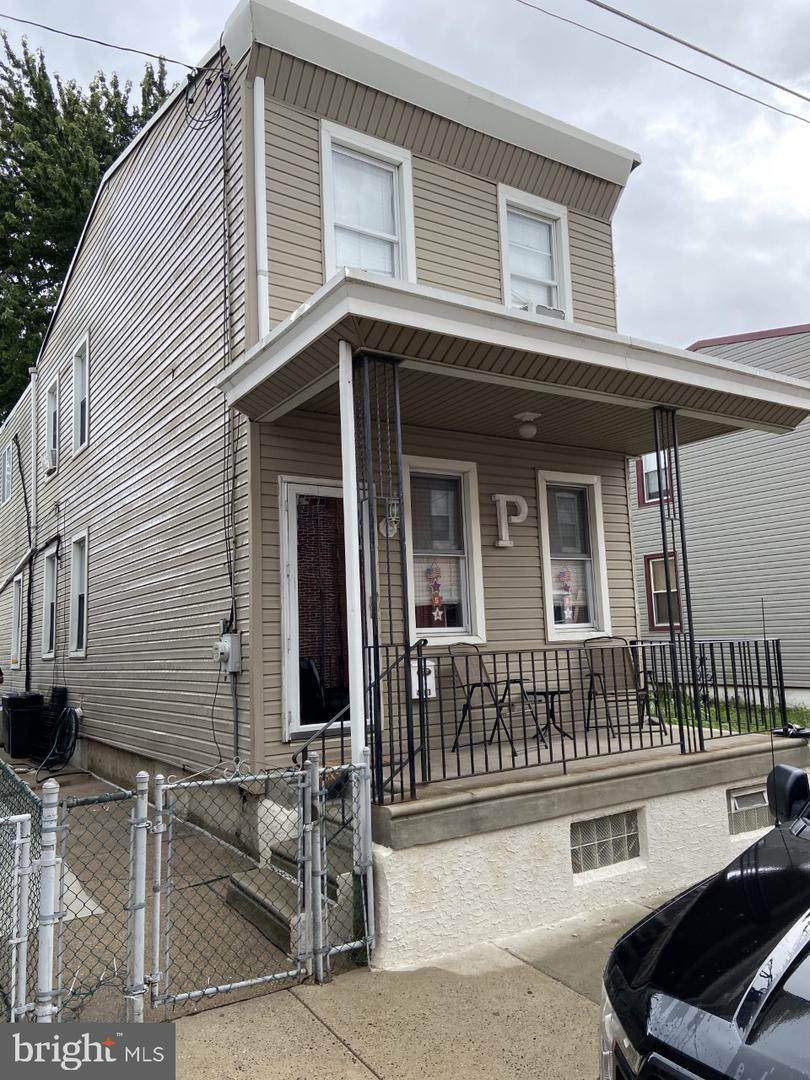 4463 Livingston Street - Photo 1