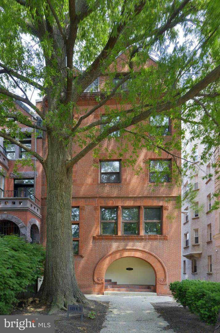 1813 16TH Street - Photo 1