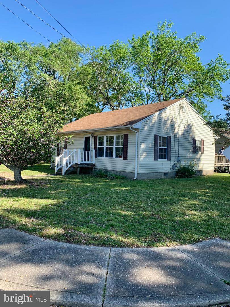 1107 Cedar Street - Photo 1