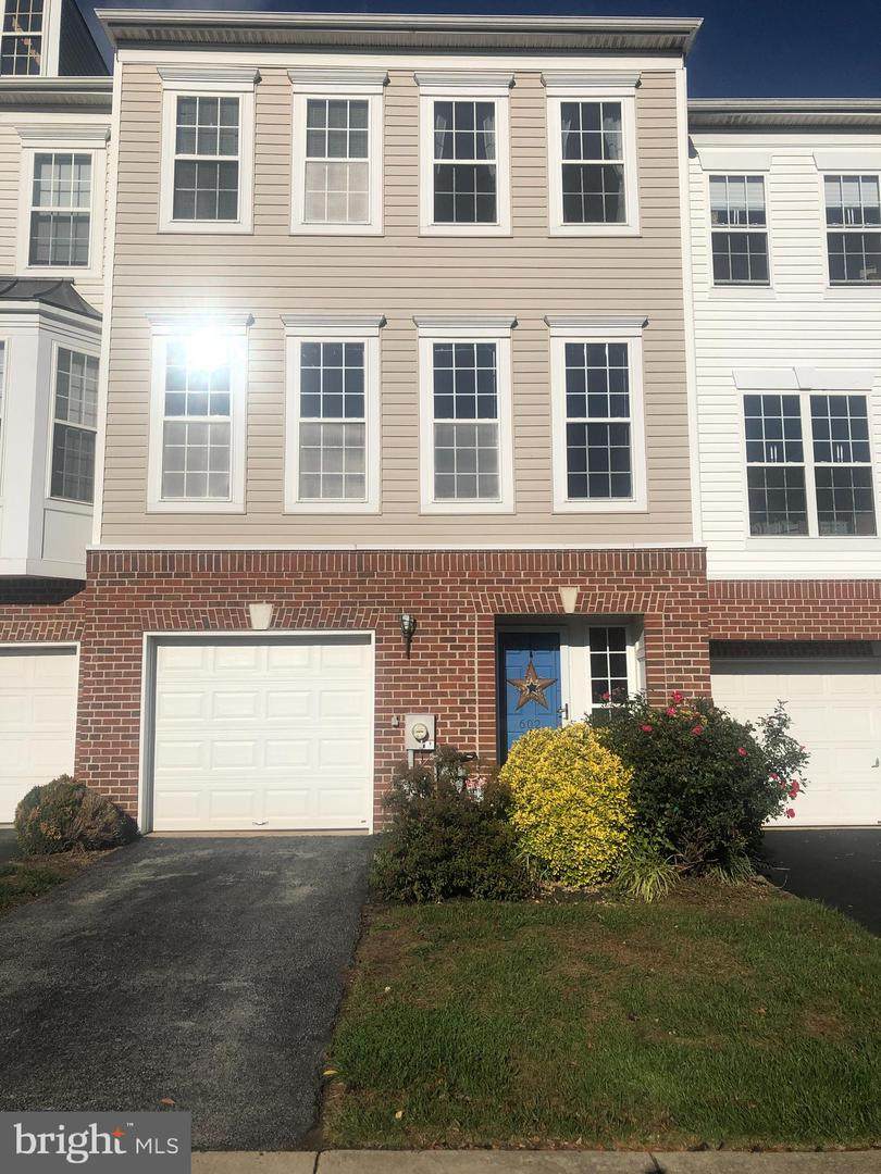 602 Seabury Drive - Photo 1
