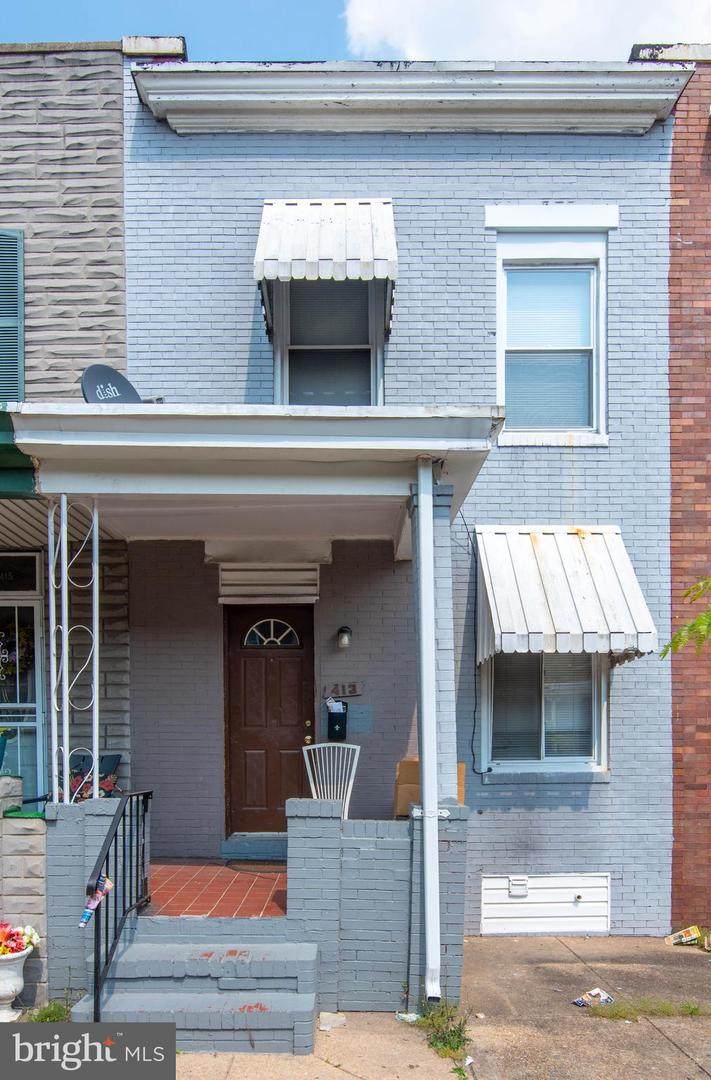 413 Clinton Street - Photo 1