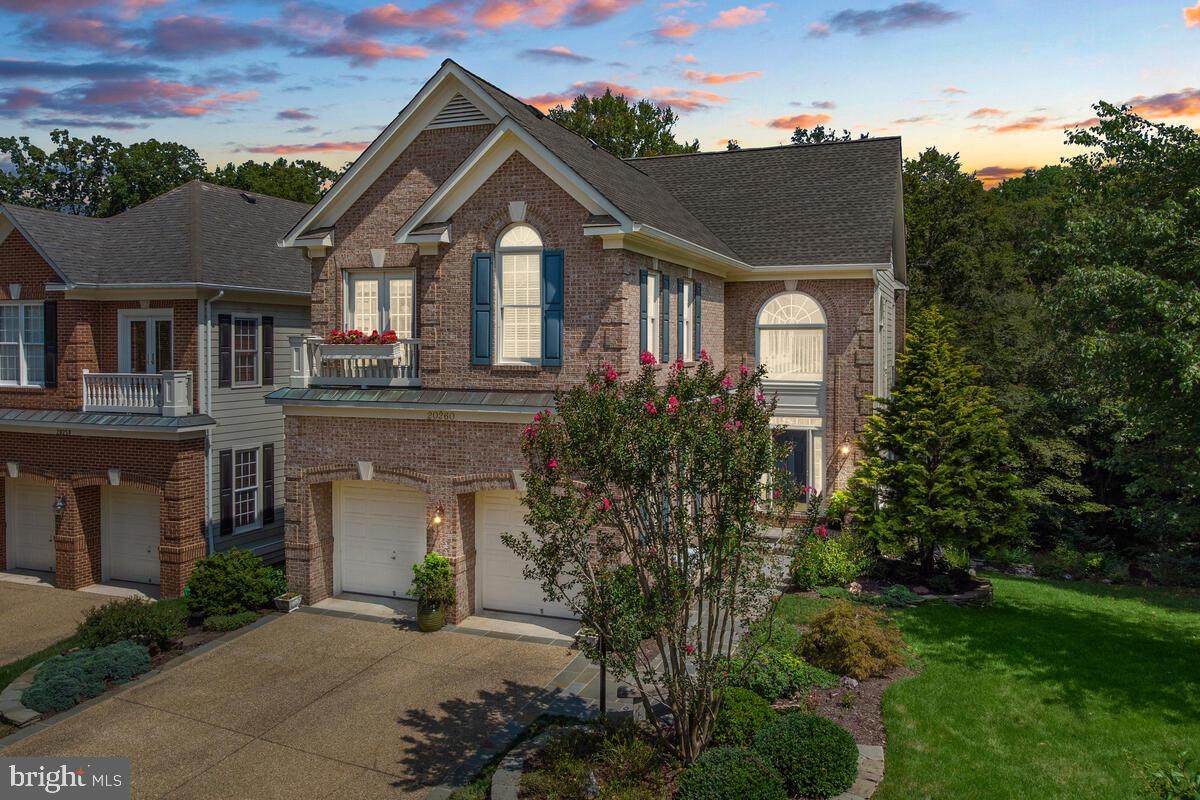 20260 Island View Court - Photo 1