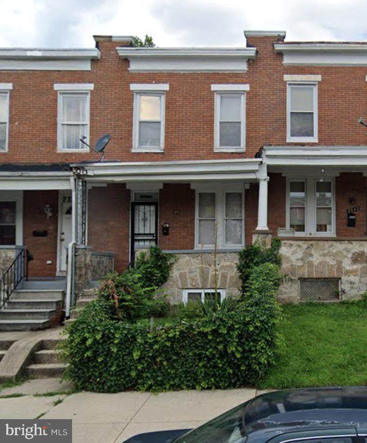 2560 Robb Street - Photo 1