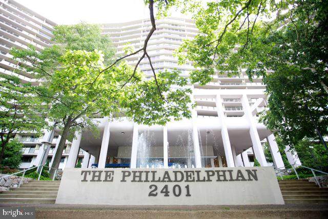 2401 Pennsylvania Avenue - Photo 1