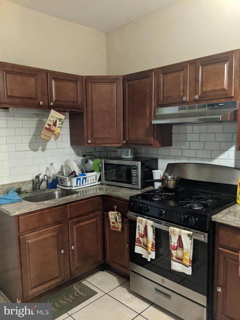 709 Clearfield Street - Photo 1