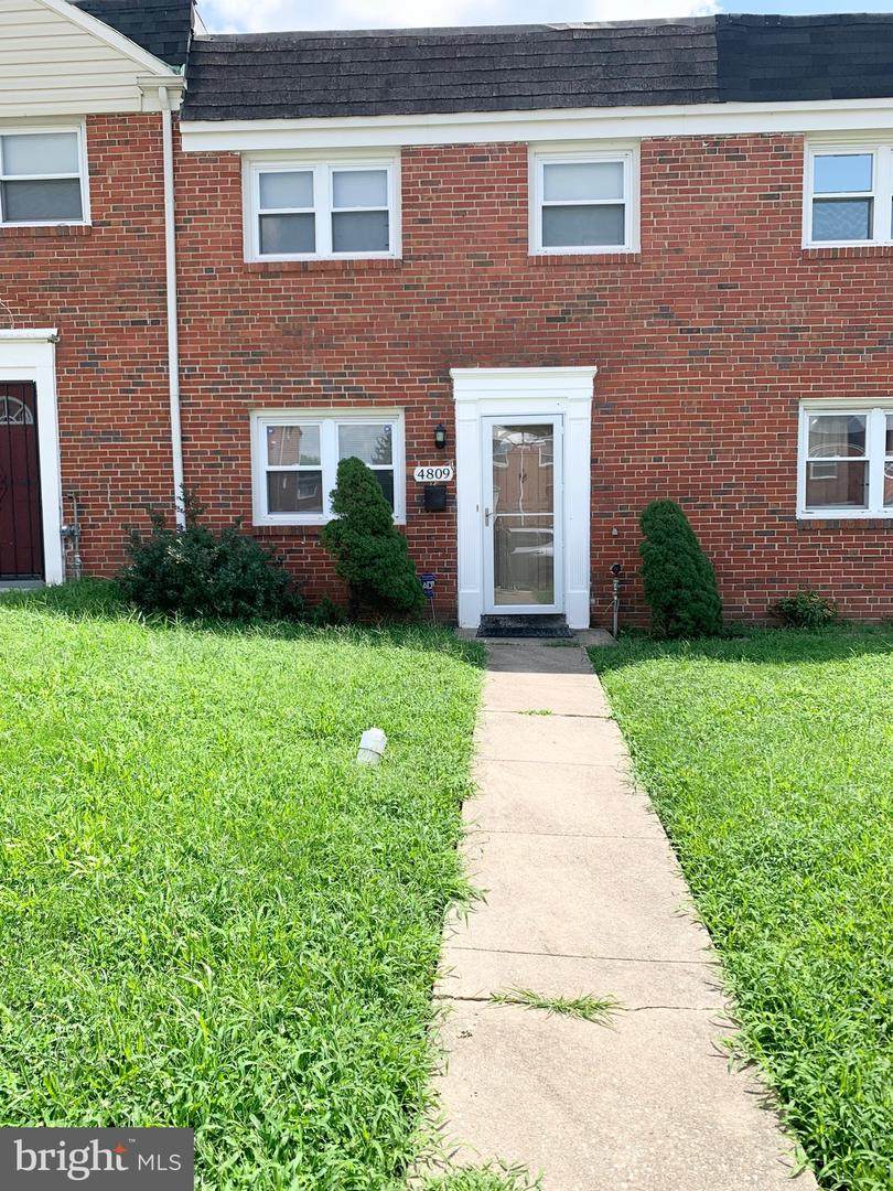 4809 Claybury Avenue - Photo 1
